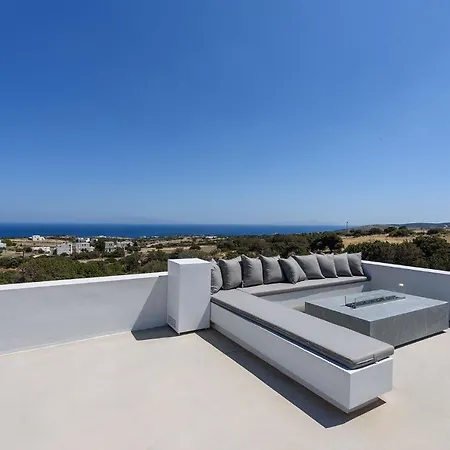 Solevara - Luxury With Infinity Pool, Jacuzzi, Cinema & Luxury Amenities Villa Aspro Chorio