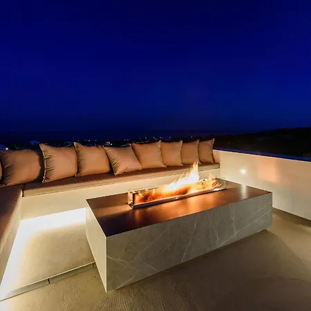 Villa Solevara - Luxury With Infinity Pool, Jacuzzi, Cinema & Luxury Amenities Aspro Chorio