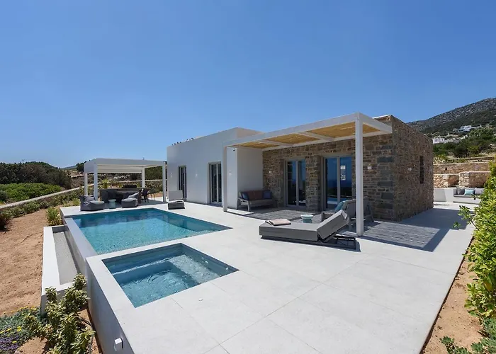 Villa Solevara - Luxury With Infinity Pool, Jacuzzi, Cinema & Luxury Amenities Aspro Chorio