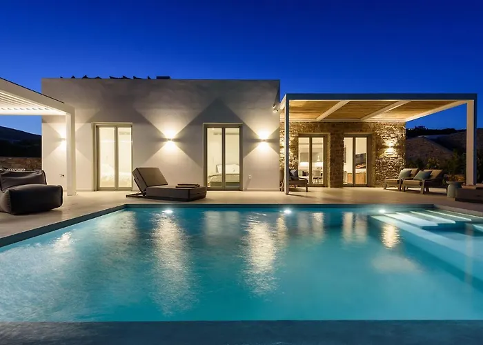 Villa Solevara - Luxury With Infinity Pool, Jacuzzi, Cinema & Luxury Amenities