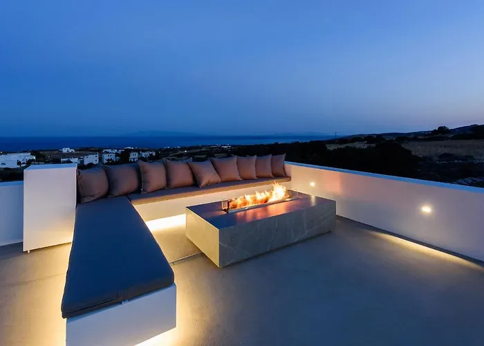 Solevara - Luxury With Infinity Pool, Jacuzzi, Cinema & Luxury Amenities