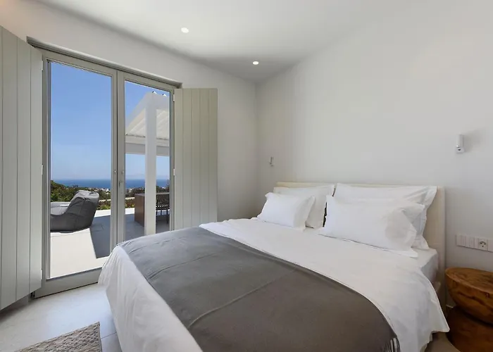 Villa Solevara - Luxury With Infinity Pool, Jacuzzi, Cinema & Luxury Amenities Aspro Chorio